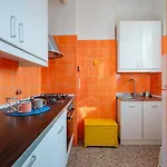 Apartamento Homelovers Bright And White House Navigli District *