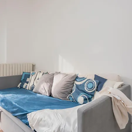Homelovers Bright&white House Navigli District *