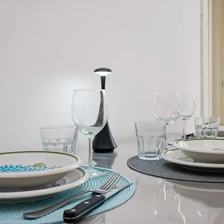 Appartamento Homelovers Bright&white House Navigli District *
